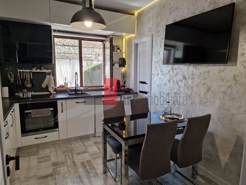 Mihailesti Vanzare casa moderna cu piscina si zona de fitness